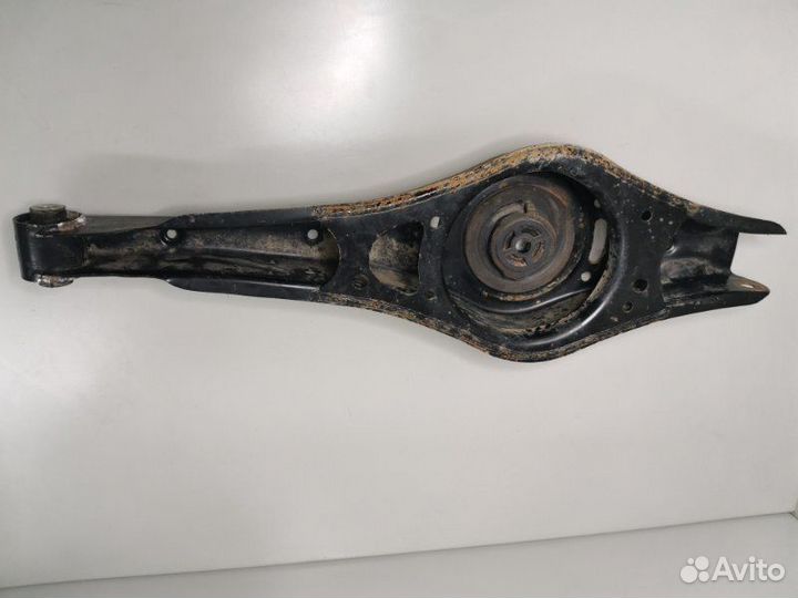 Рычаг поперечный задний правый Volkswagen Jetta NF