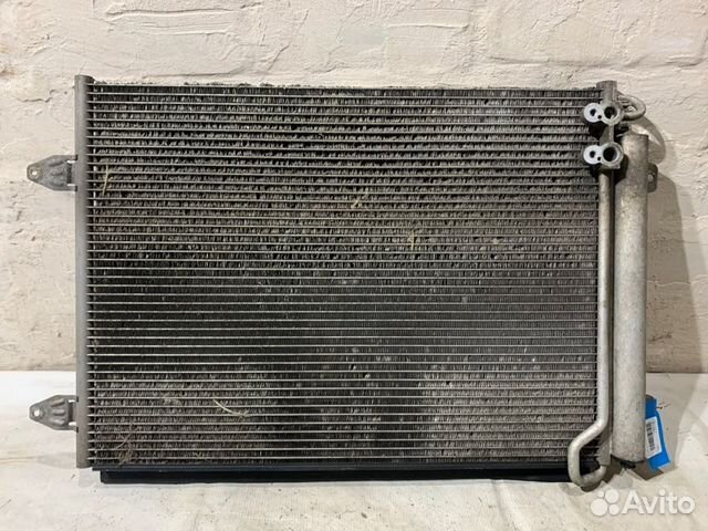 Радиатор кондиционера (конденсер) Volkswagen