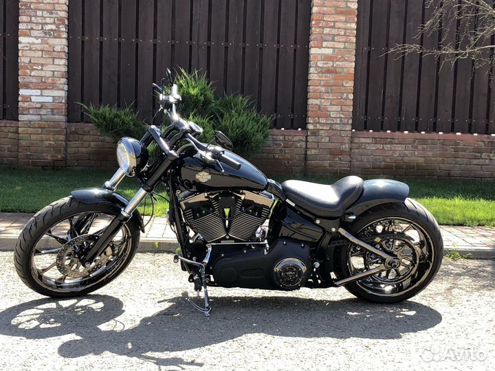 Harley-Davidson Softail Breakout
