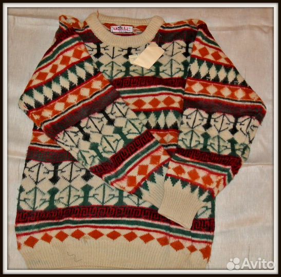 Свитер 