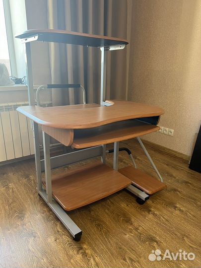 Компьютерный стол бу