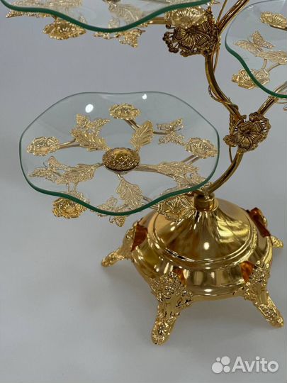 Этажерка, горка, ваза