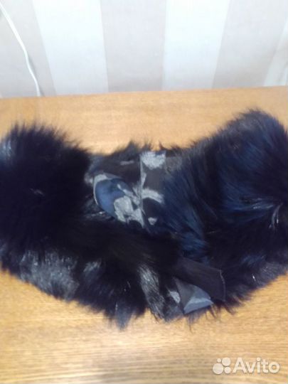 Меховой воротник песец