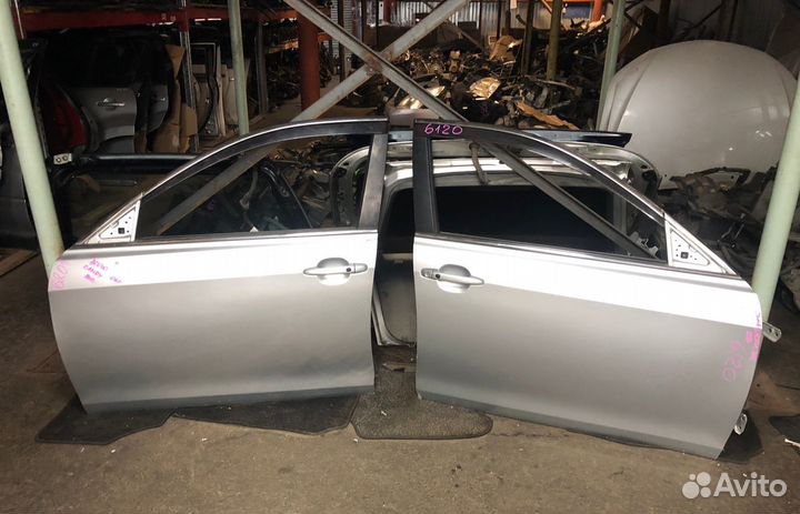 Дверь Toyota Camry 40
