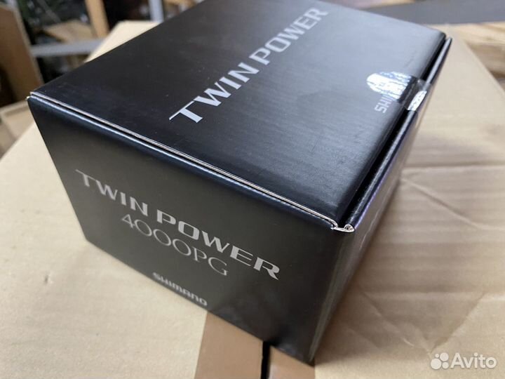 Катушка shimano 20 twin power 4000 pg