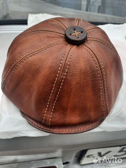 Кепка зимняя из натуральной кожи