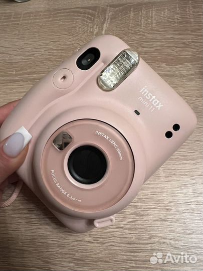 Фотоаппарат instax mini 11