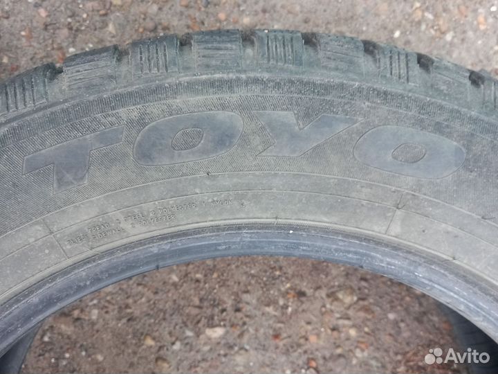 Toyo Observe G3-Ice 225/60 R17