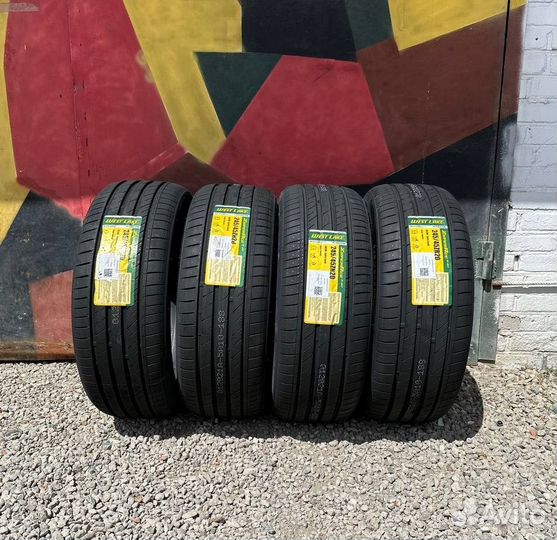 Westlake ZuperAce Z-007 245/40 R19