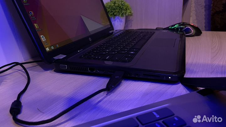 Игровой ноутбук нр. i3.SSD-128GB.4GB.2 видеокарты