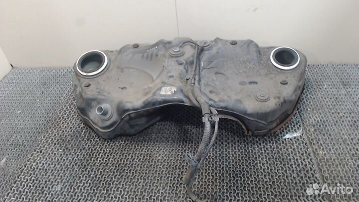 Бак топливный Lexus GS, 2007