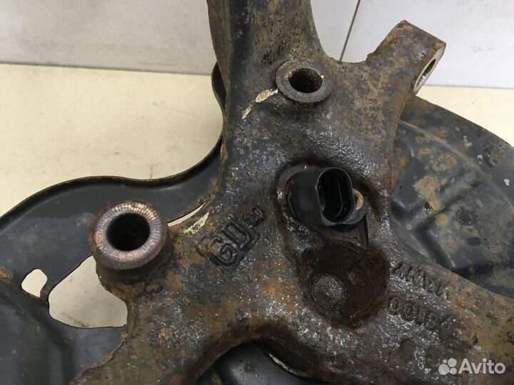 Кулак поворотный задний левый Octavia (A5 1Z) 2004