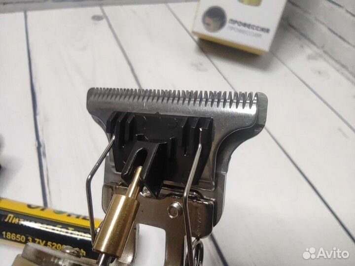 Триммер машинка для стрижки волос, бороды