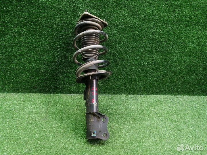 Амортизатор передний левый Kia Ceed JD G4FG 2014