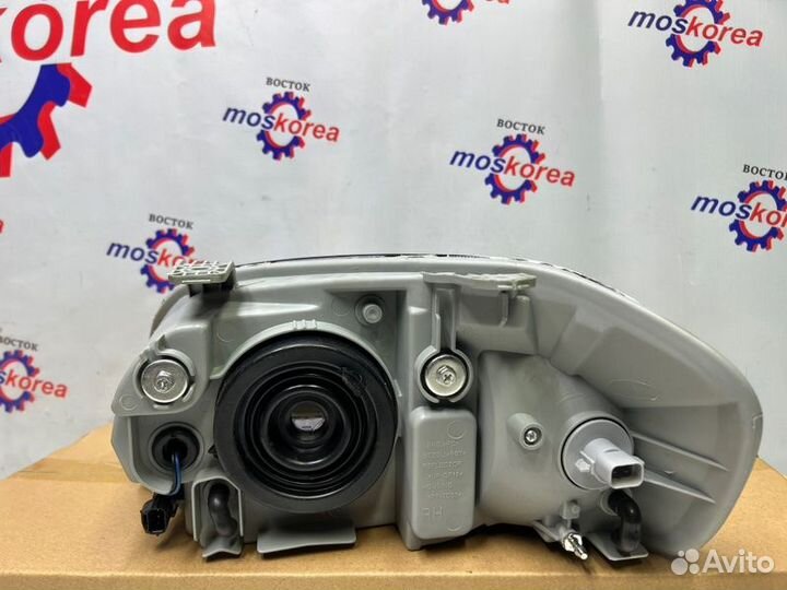 Фара передняя правая Chevrolet Aveo T250 2006-2011