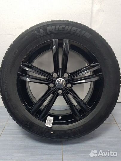 Новые.Оригинал. Volkswagen Tiguan 235/55r18