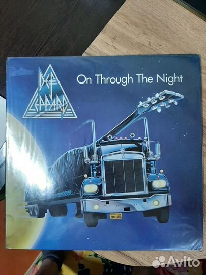 Def Leppard /ON through THE night /1980 vertigo /g