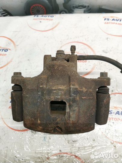 Суппорт тормозной передний левый Mitsubishi Asx