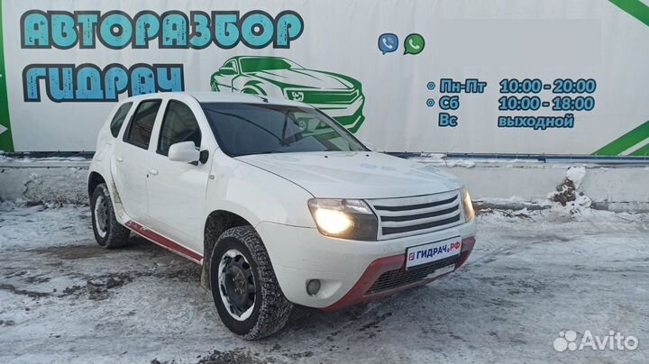 Патрубок воздушного фильтра Renault Duster 8200516