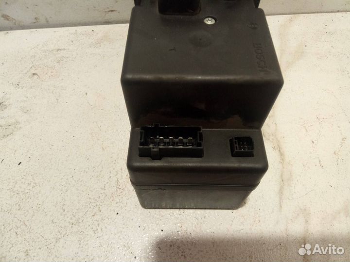 Компрессор центрального замка Mercedes-Benz W220