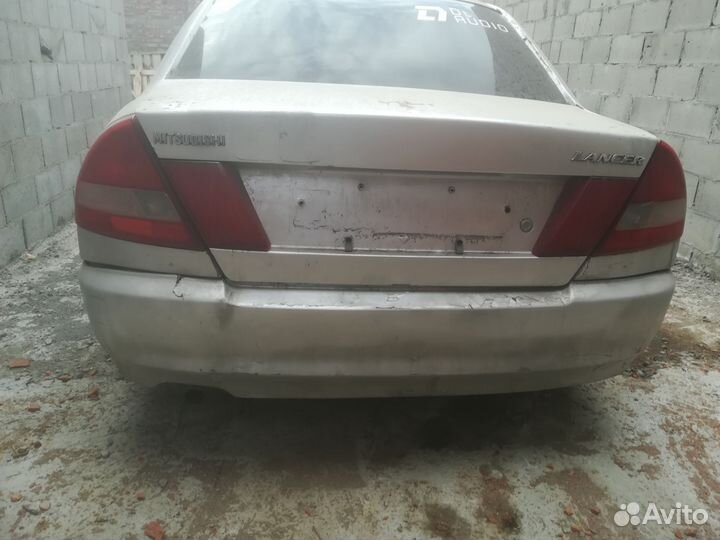 Mitsubishi Lancer 1.5 AT, 1996, битый, 555 555 км