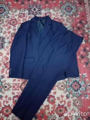 Костюм строгий тройка