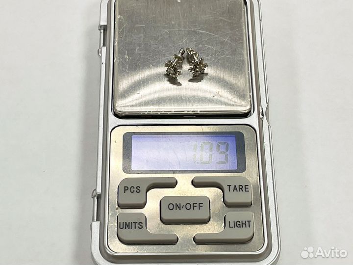 Серебрянные Серьги 925пр 1.09гр