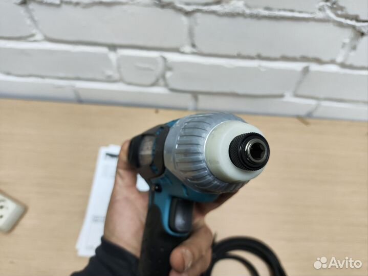 Шуруповерт Makita TD0101 импакт