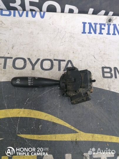 Подрулевой переключатель дворников Toyota Corolla