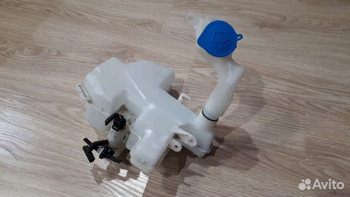 Бачок омывателя Honda FIT GK3