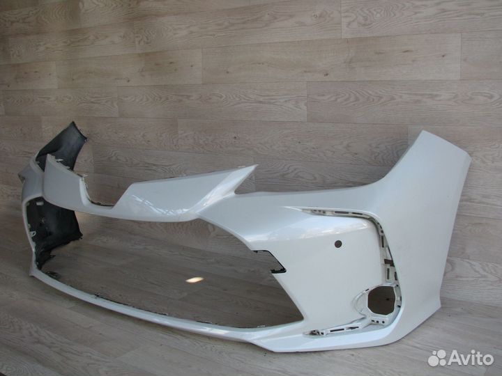 Toyota Corolla E21 Бампер передний