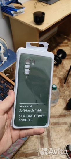 Чехол на Poco f3 зелёный силиконовый