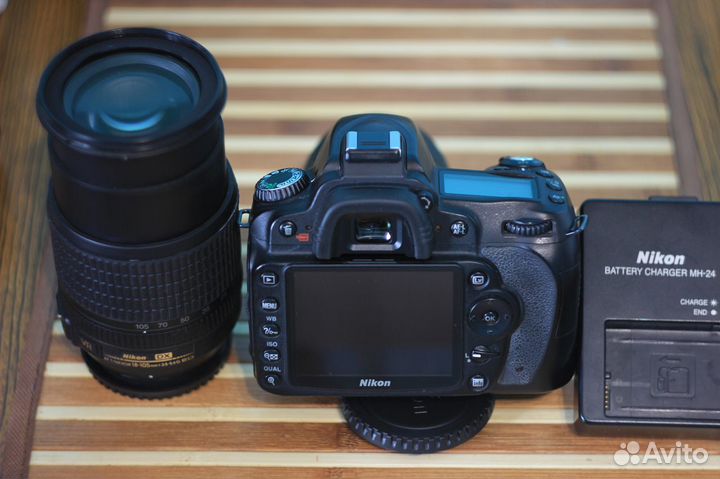 Фотоаппарат nikon D90 с объективом 18-105