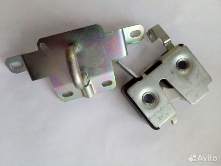 Бесшумный замок багажника Нива