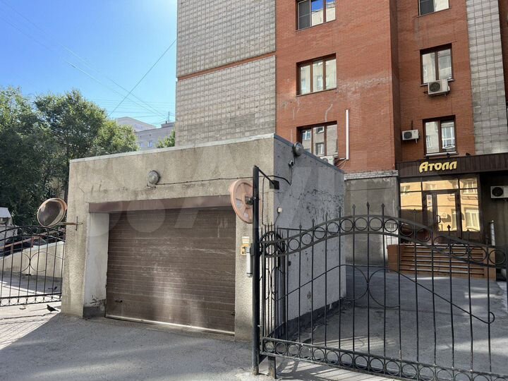 Машиноместо, 20 м²