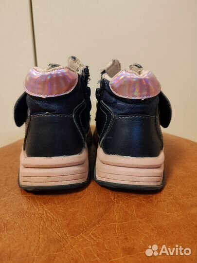 Ботинки для девочки демисезонные 24 размер