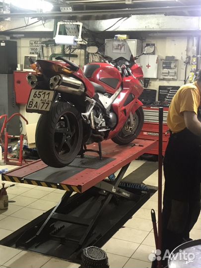Honda VFR 800
