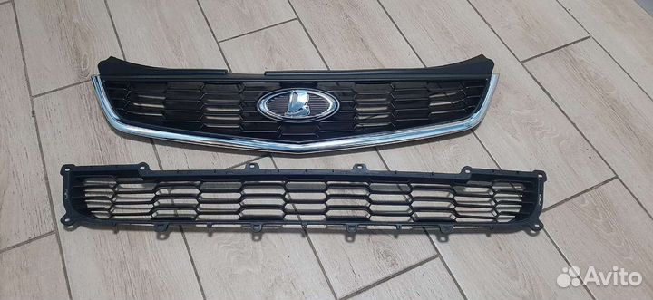 Решетка бампера priora 2