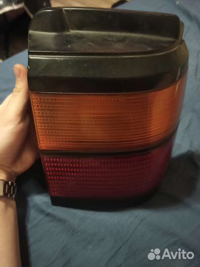 333945257 VW Passat B3 variant фонарь задний прав