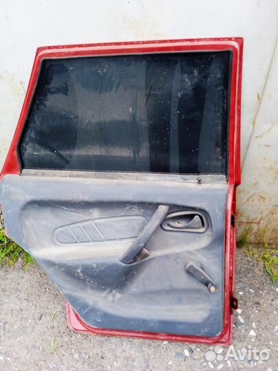 Дверь задняя левое от ваз 2109