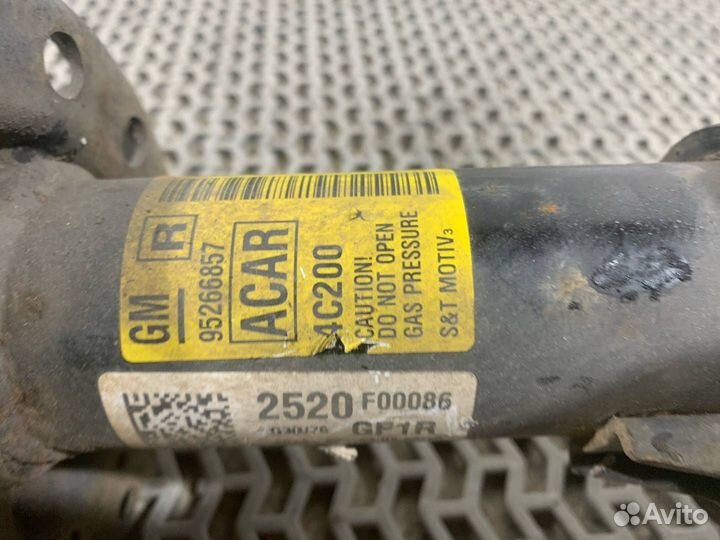 Стойка передняя правая, Buick Encore 2014