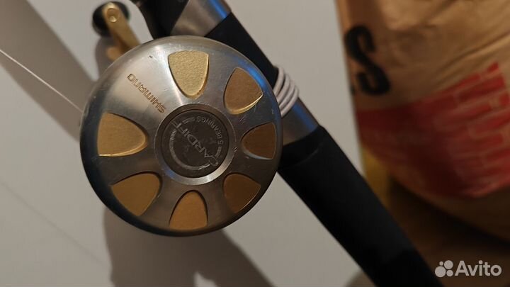 Катушка мультипликаторная shimano cardiff 401 a