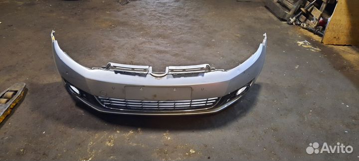 Бампер Volkswagen Golf VI