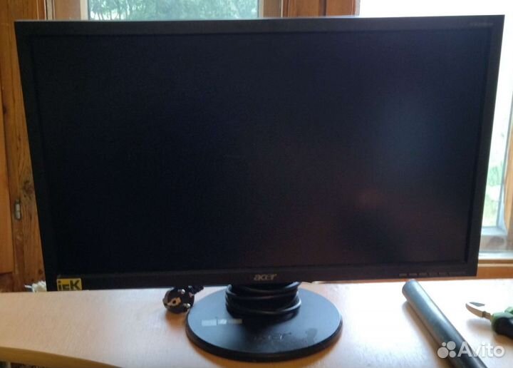 Монитор Acer 22
