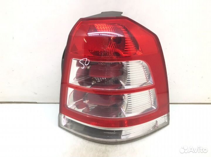 Фонарь 13305775 Opel Zafira B (2005-2012)