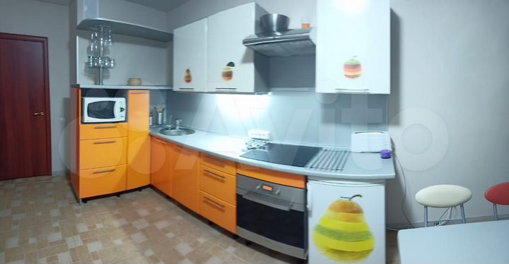 3-к. квартира, 89 м², 1/10 эт.