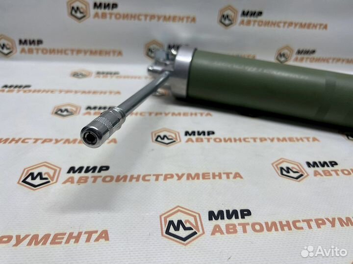 Шприц для смазки плунжер пистолетного типа 400см3