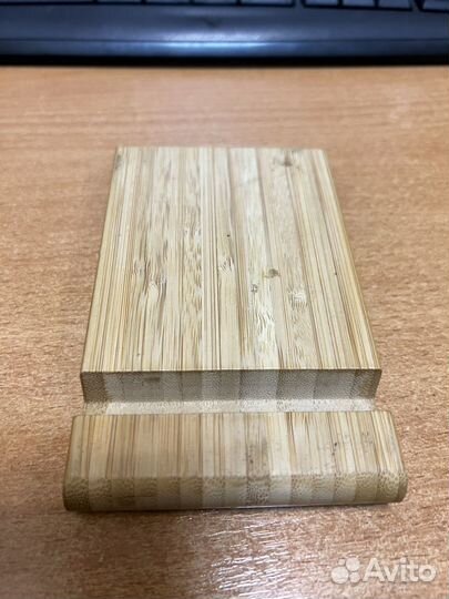 Подставка под телефон