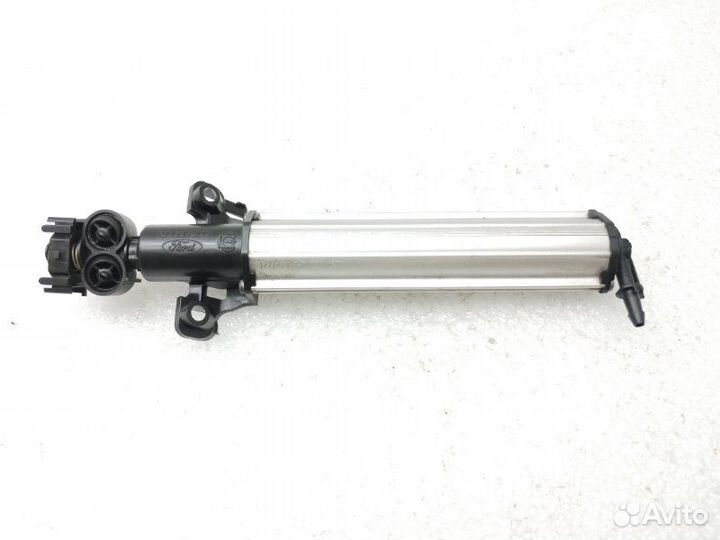 Форсунка омывателя фар передняя левая Volvo V60