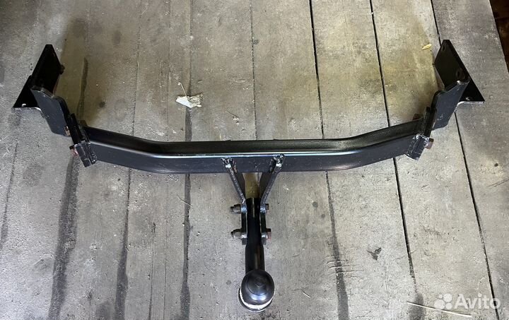 Фаркоп на Hyundai Santa fe